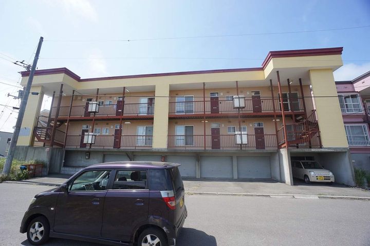 ラミアール花畔105号室の外観