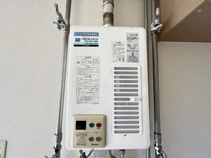 フレンドリーハウス011の内装