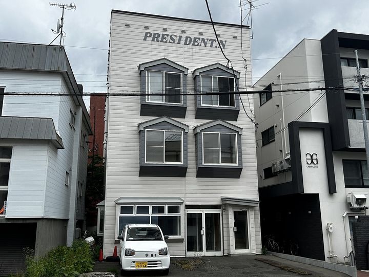 プレジデントN101の外観