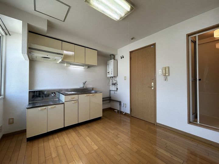 北海道石狩市花川南五条5丁目の賃貸マンションの内装