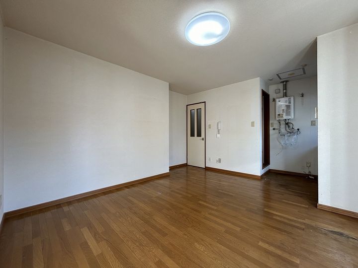 コムサ4203の内装