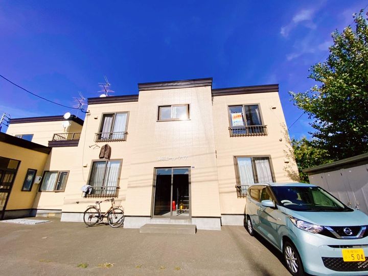 ルミエール717の外観