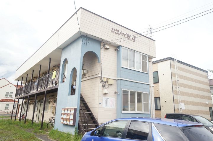 北海道札幌市手稲区前田九条18丁目の賃貸アパートの外観
