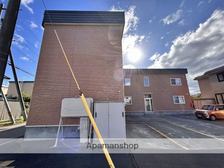 北海道札幌市手稲区新発寒四条4丁目の賃貸アパートの外観