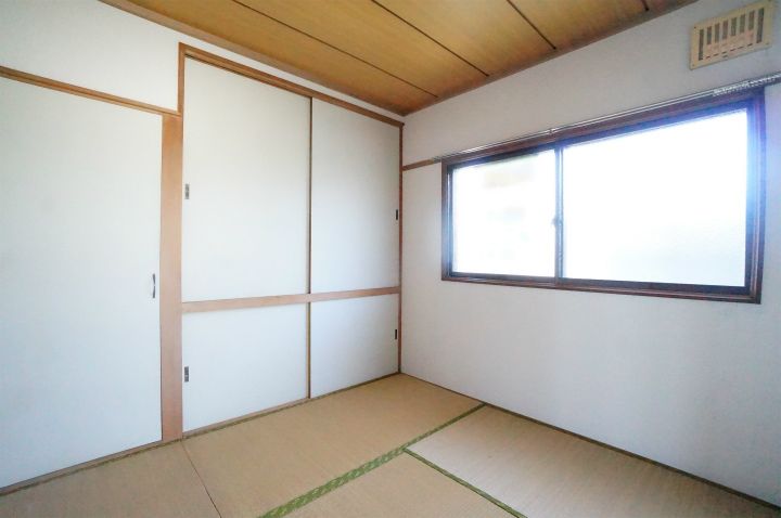 稔ハイツの内装