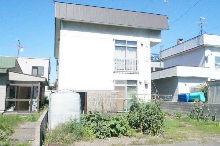 稔ハイツの外観