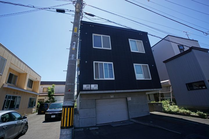 北海道札幌市手稲区新発寒四条6丁目の賃貸アパートの外観