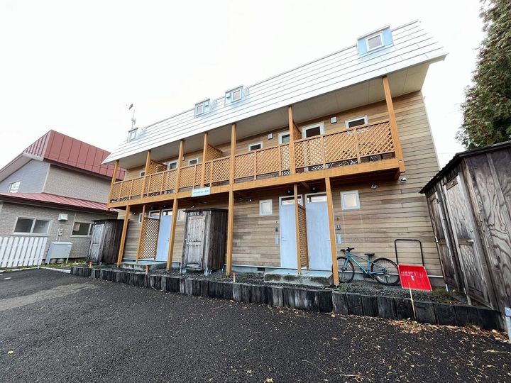 北海道小樽市銭函1丁目の賃貸アパートの外観