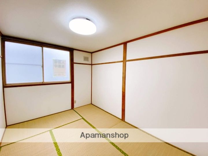 花川南8−3貸室右.の内装