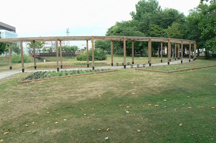 マンションドリームの周辺