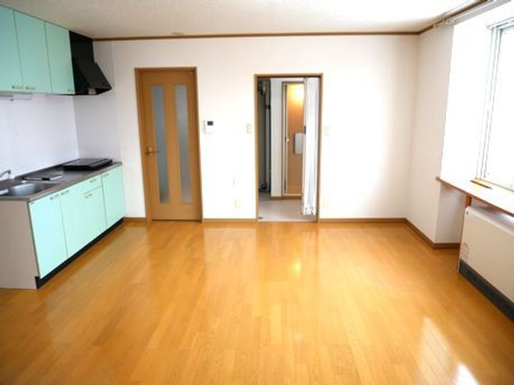 元町ハイツの居間