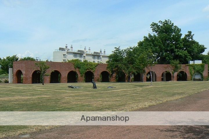 グローバルセブン1・2・3の周辺