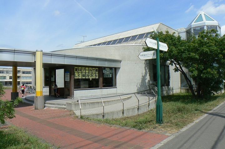 プレジデント66の周辺