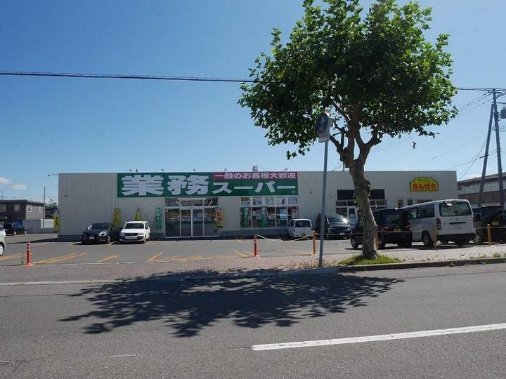 ルーベデンス77Aの周辺