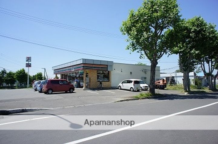 北海道三笠市岡山の賃貸アパートの周辺