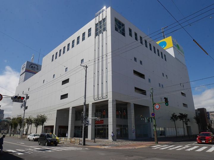 ファーストスクエア1条通の周辺