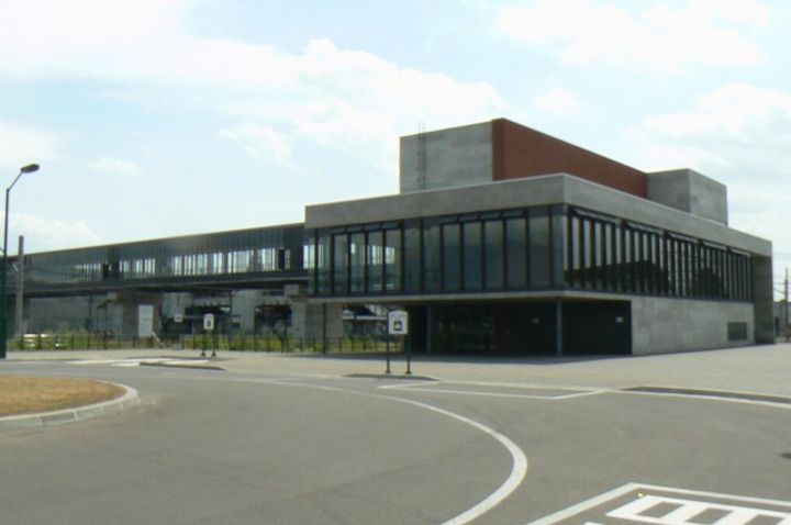 ファーストスクエア1条通の周辺