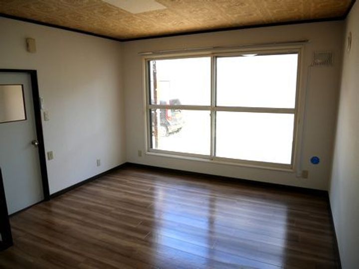 栄ハイツの内装