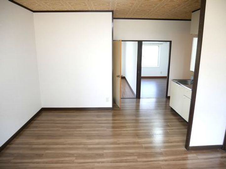 栄ハイツの内装