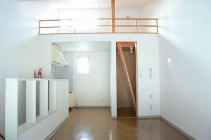 緑が丘ハウスBの居間