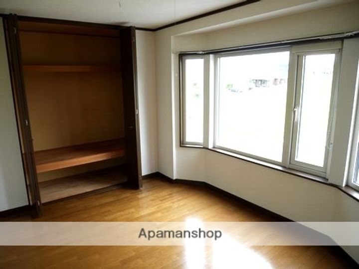 ロイヤルエクセレンスⅠのその他画像