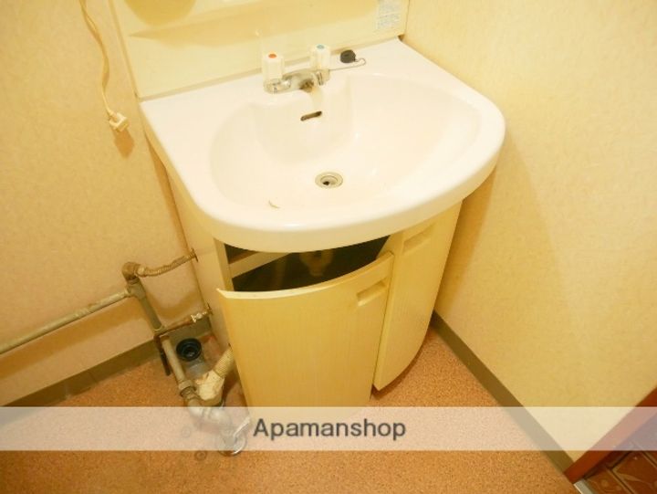 秀明シャレの内装