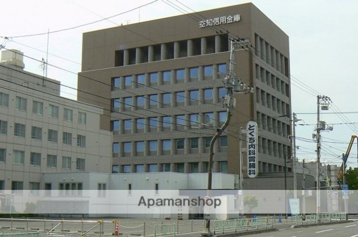 北海道岩見沢市三条西2丁目の賃貸マンションの周辺