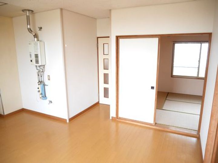 中根ハイツの内装