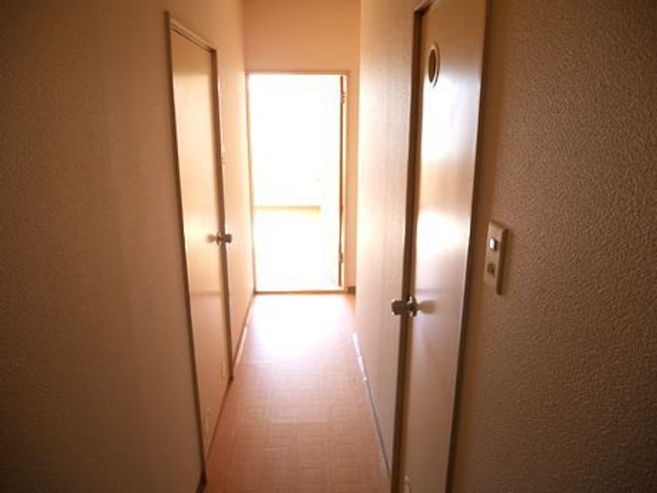 コーポJUNⅡの玄関