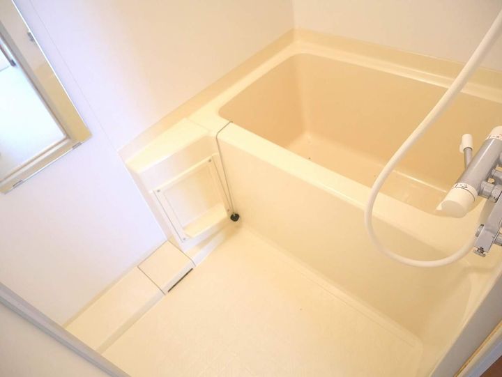 ウイング101の風呂