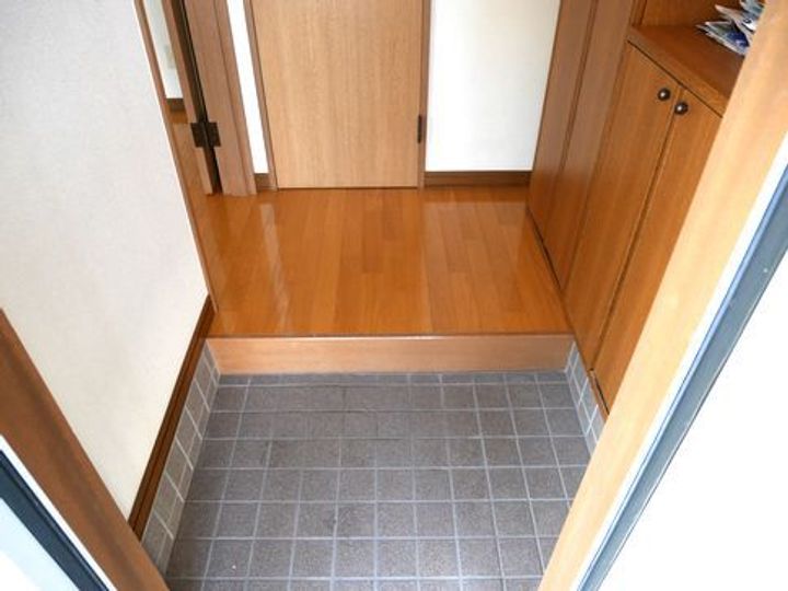 十条長屋 壱番館の玄関
