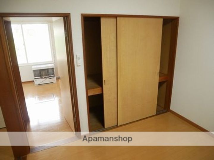 エイトマンションの内装
