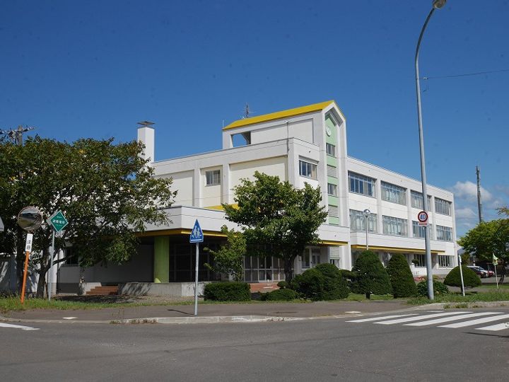 イズミハイツⅡの周辺