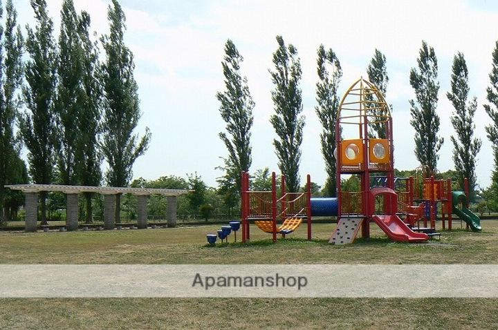 ララ・カサブランカ2の周辺