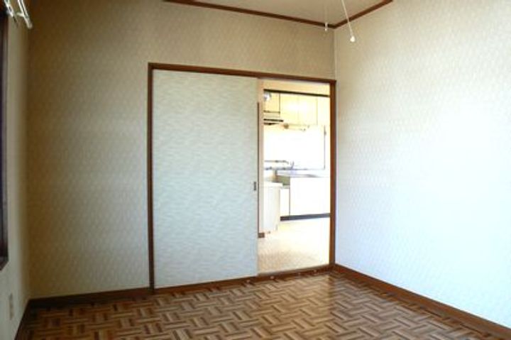 中里ハイツの内装