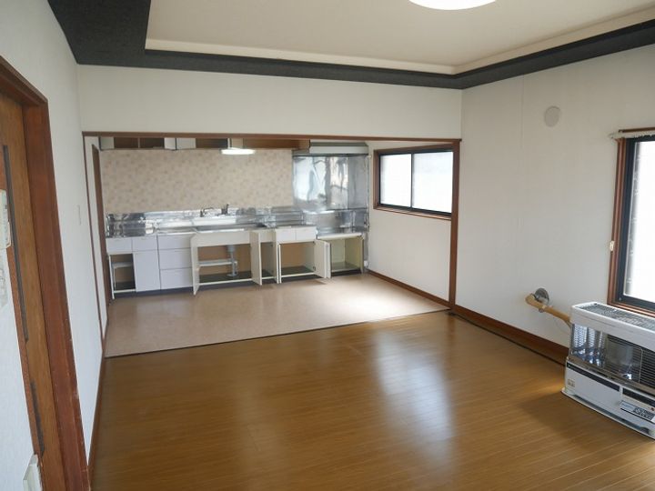 北海道岩見沢市南町八条5丁目(一戸建)の賃貸物件の居間
