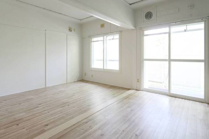 ビレッジハウス新千代田1号棟0507の居間