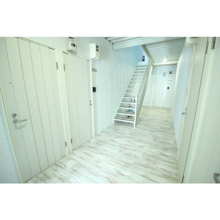 VIVIA’N TWICE(ヴィヴィアン トゥワイス)のその他画像