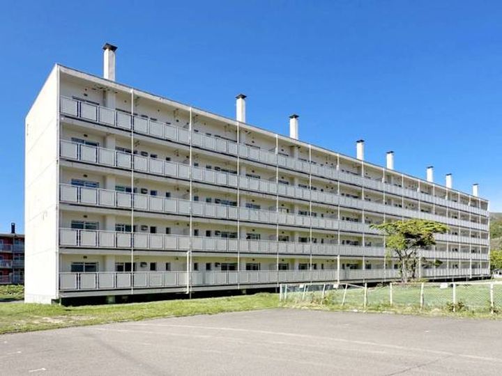 ビレッジハウス新千代田2号棟0306の外観