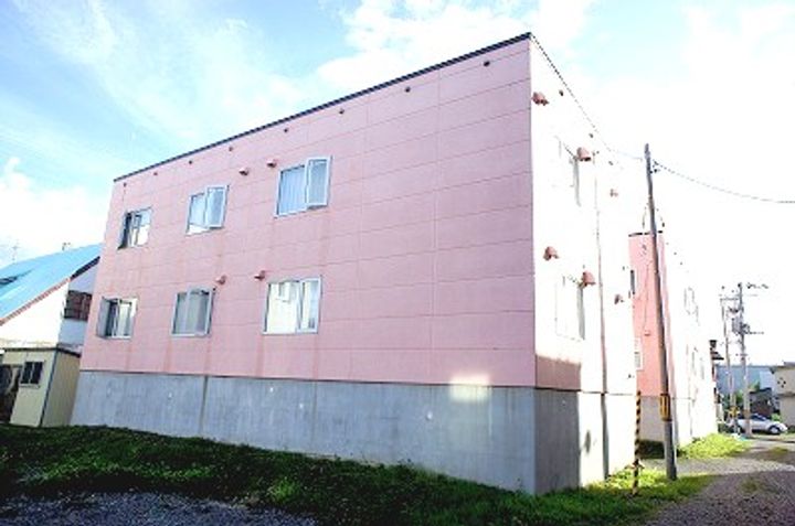 メゾンTU(裏)の外観