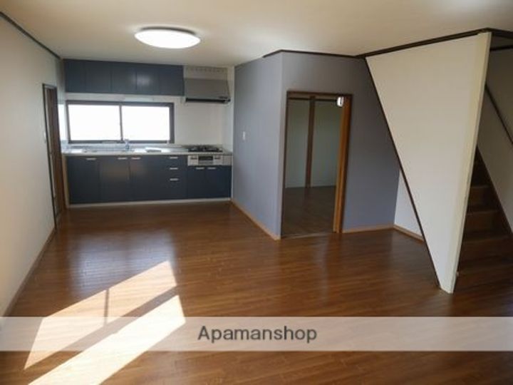 北海道岩見沢市五条東18丁目(一戸建)の賃貸物件の居間