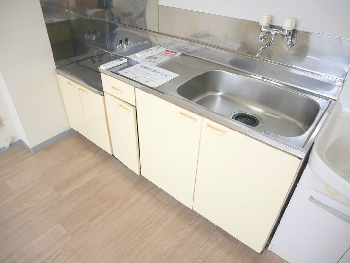 ハイツファミールⅠのキッチン