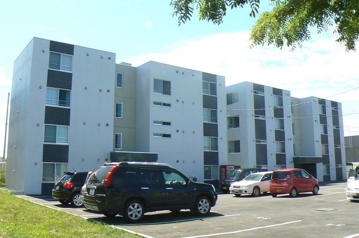 デナーロ・ジオの外観