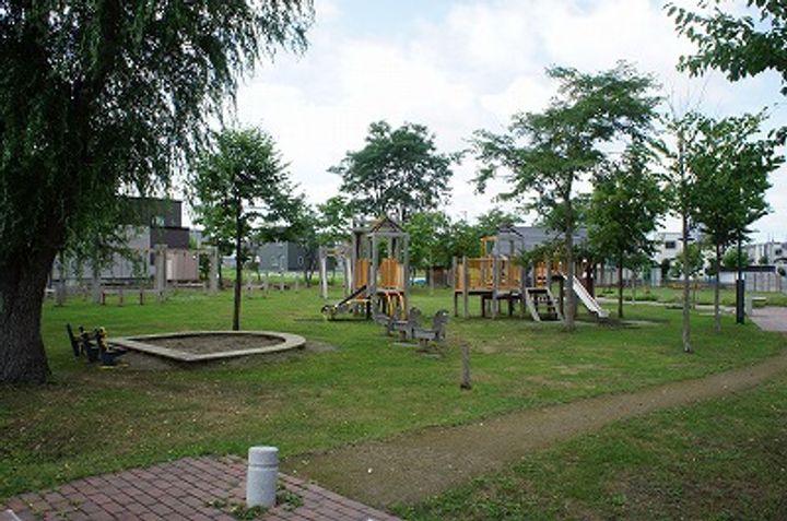 北海道岩見沢市栄町5丁目(一戸建)の賃貸物件の周辺