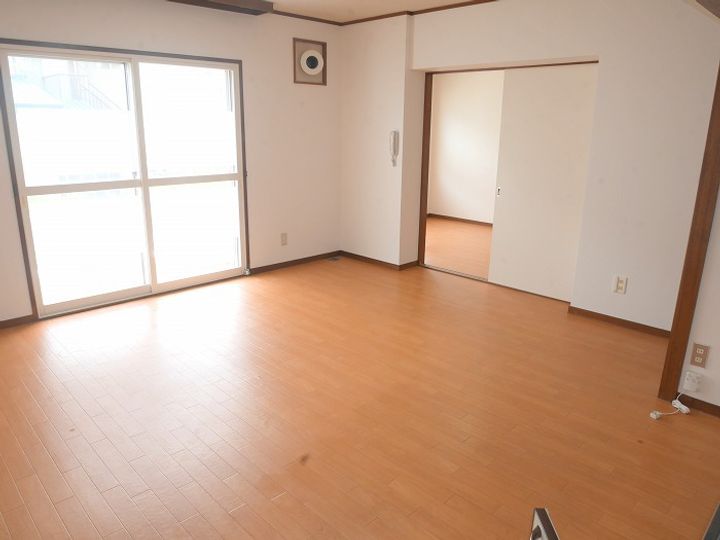 ハイデンス7の居間