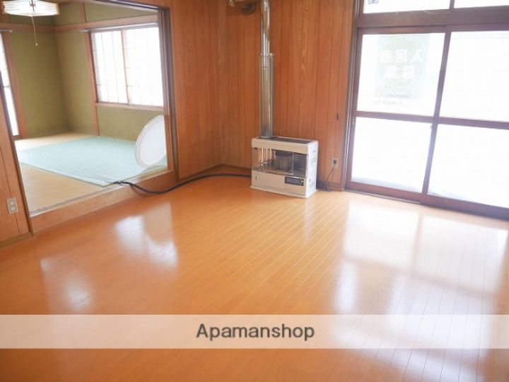 北海道美唄市西四条北4丁目(一戸建)の賃貸物件の居間