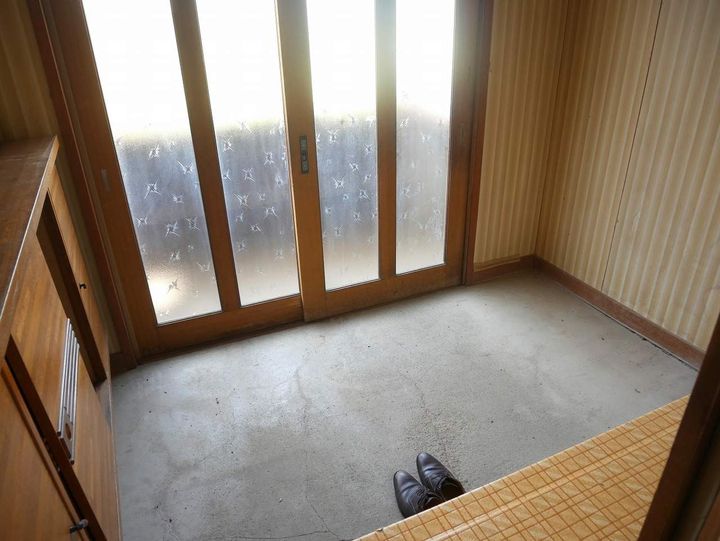 北海道岩見沢市上幌向町(一戸建)の賃貸物件の玄関