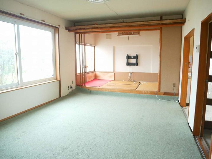 北海道岩見沢市北二条西8丁目(一戸建)の賃貸物件の居間