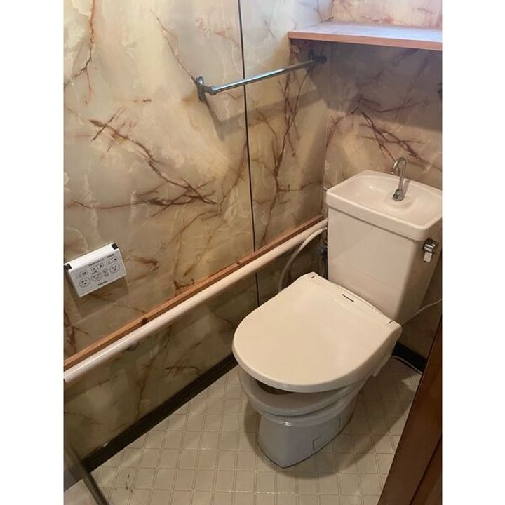 北海道岩見沢市大和一条3丁目(一戸建)の賃貸物件戸建ての居間