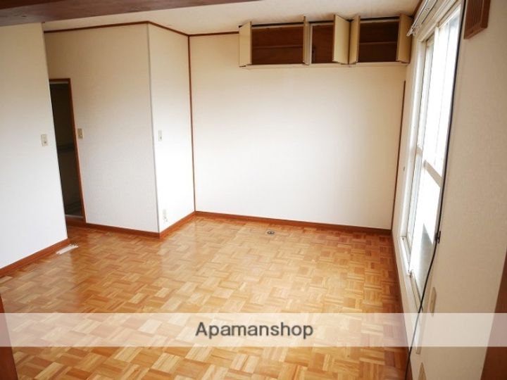 西尾ハイツの内装